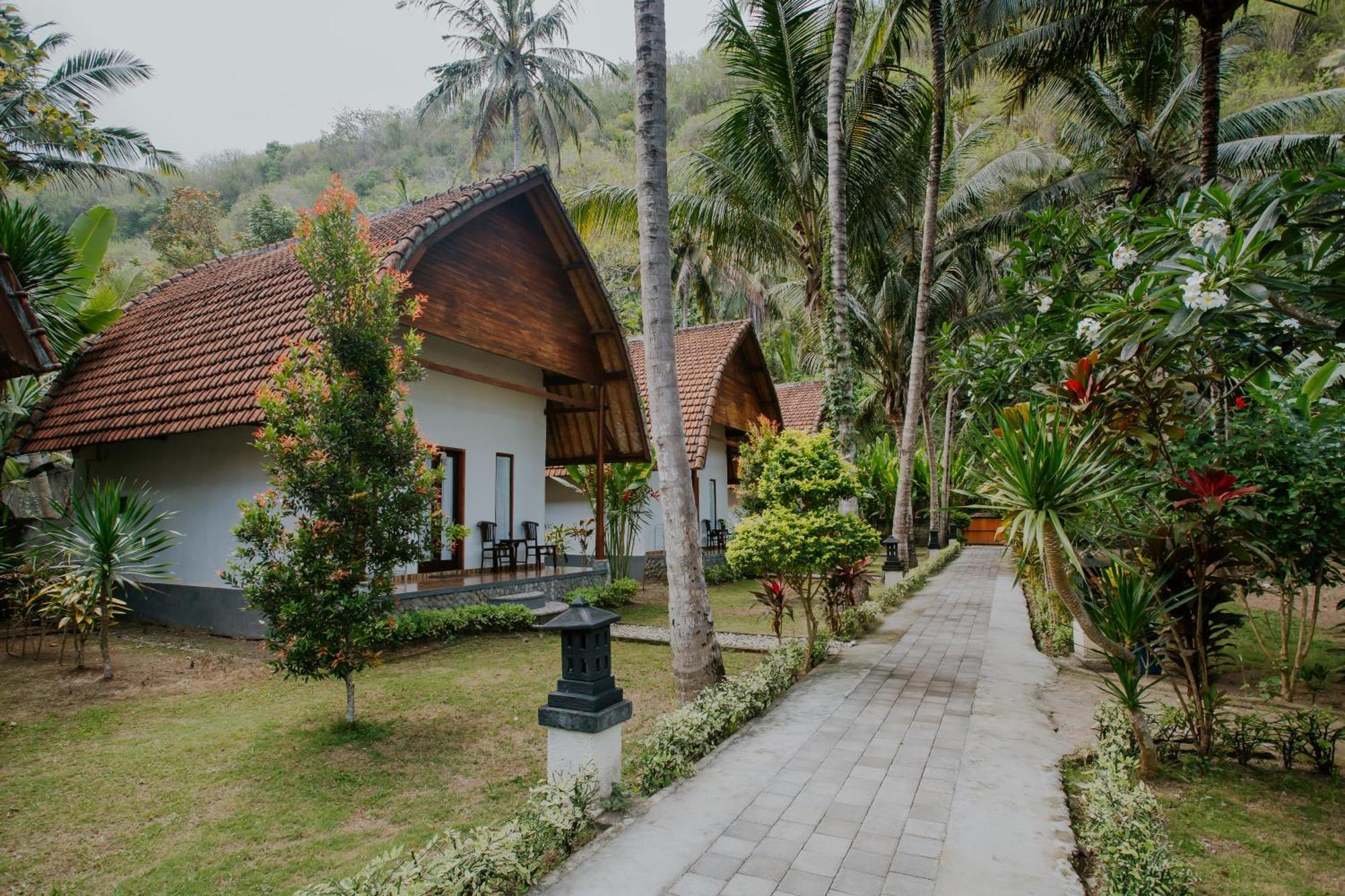 Crystal Bay Villa Sakti Buitenkant foto